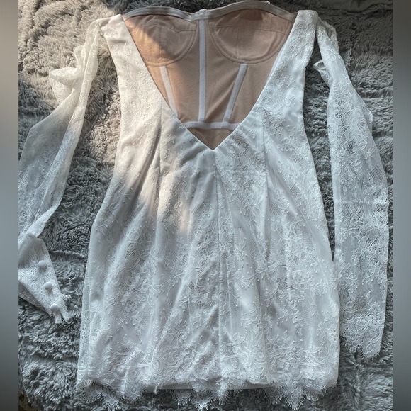 Katie May - Ivory Lace Bridal Dress - Picture 5 of 13